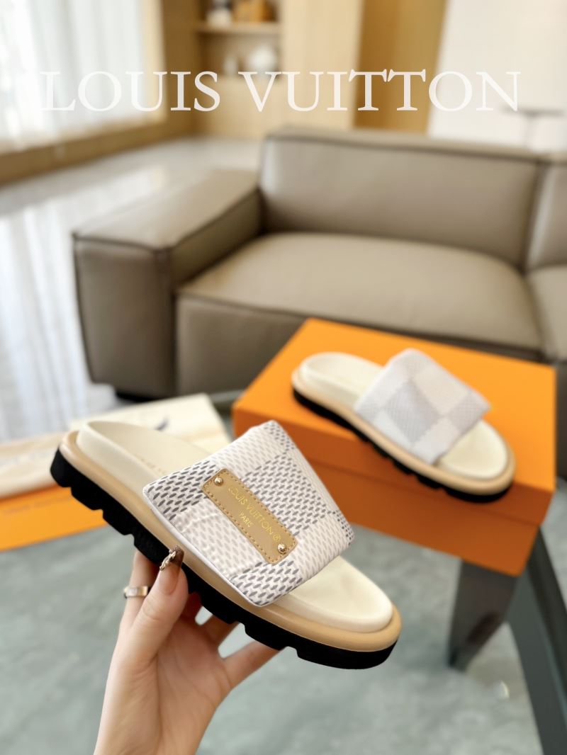 Louis Vuitton Slippers